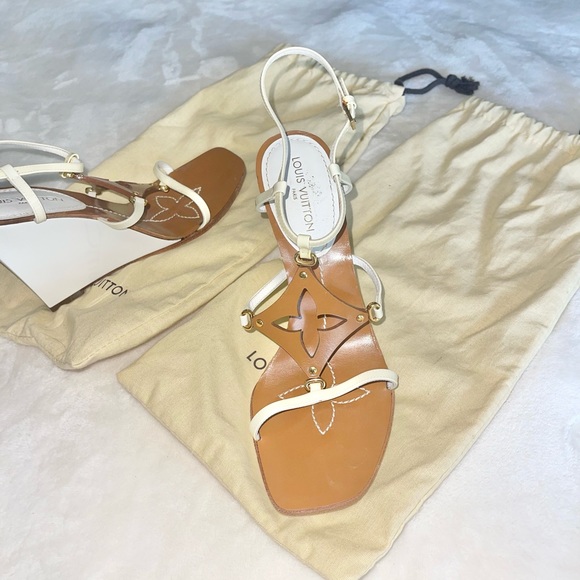 Louis Vuitton leather & patent leather wedge heels - Picture 9 of 12